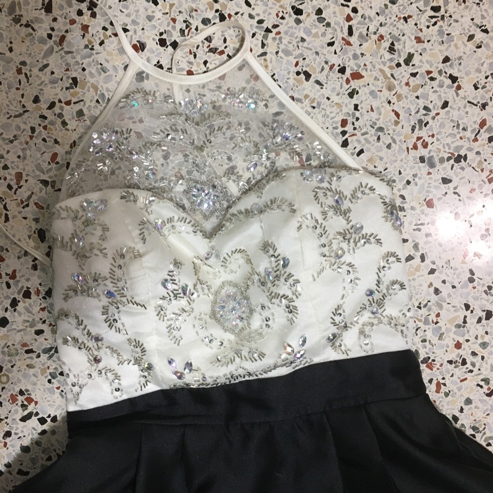 Black and white/cream B. Darlin Dress homecoming - Picture 5 of 8